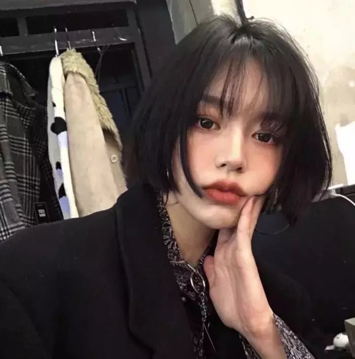 极黑的布伦希尔特